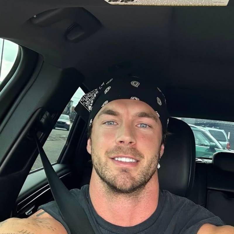 CHRISTIANHogue60475 dating