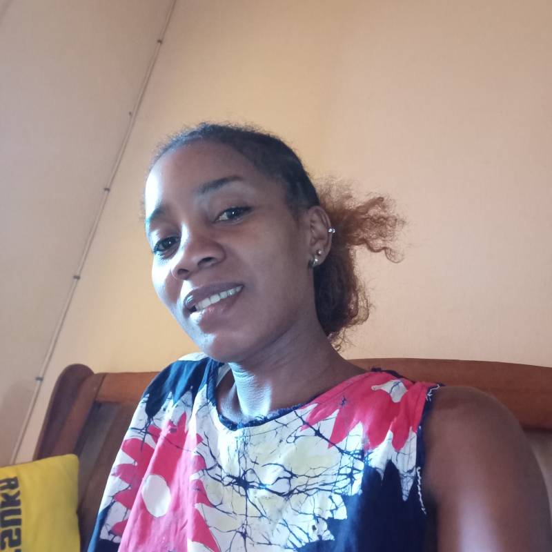 Nanie41487 dating