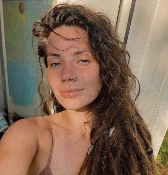 Mallyindica25221 dating