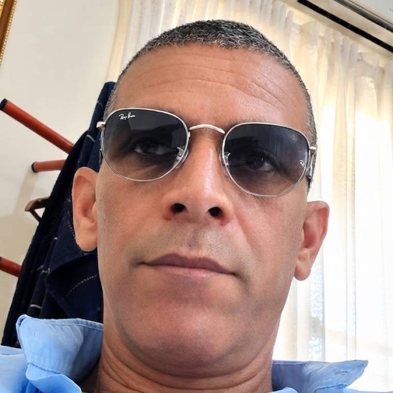 Nizar88782 dating